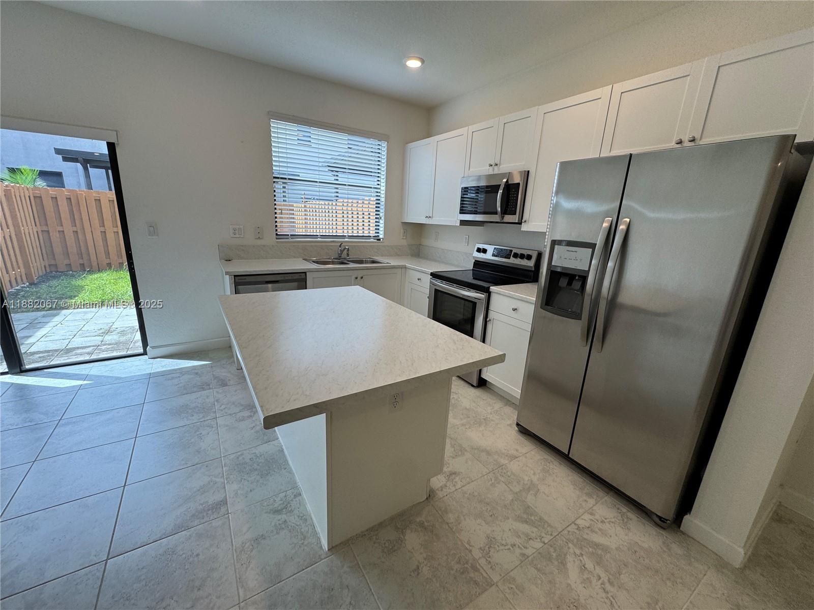 24970 Sw 112th Ct 0 Property Photo 3