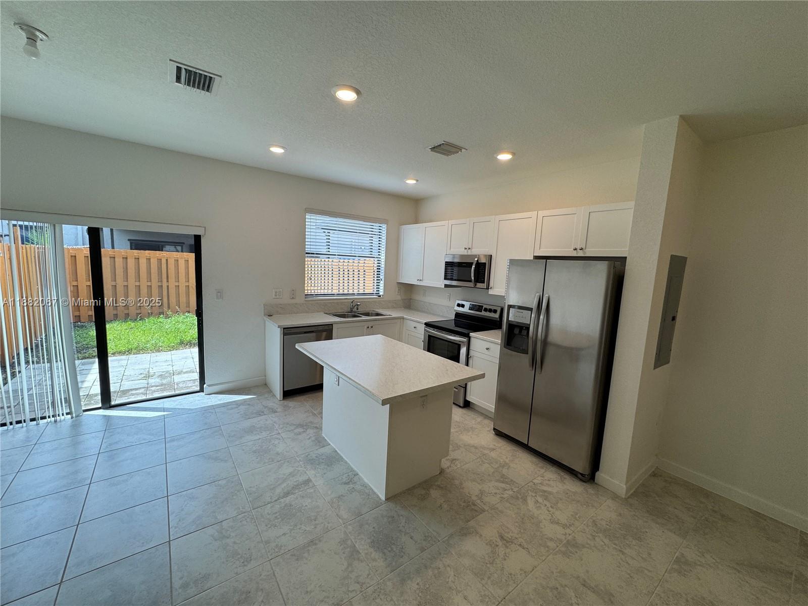 24970 Sw 112th Ct 0 Property Photo 4