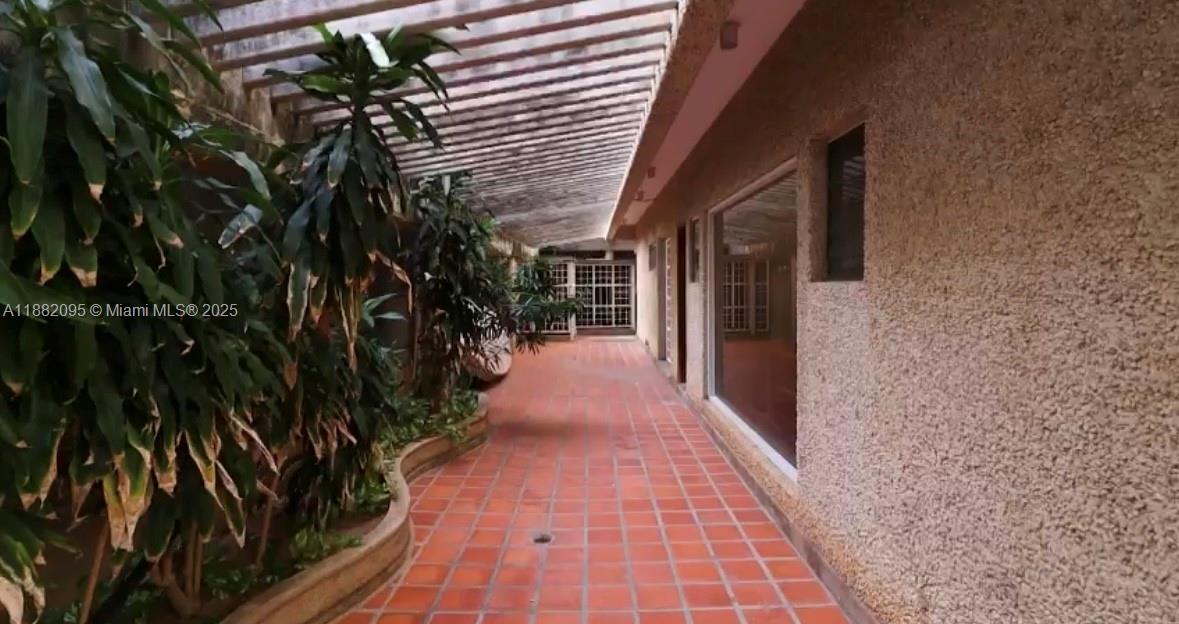 A11882095 Property Photo 64