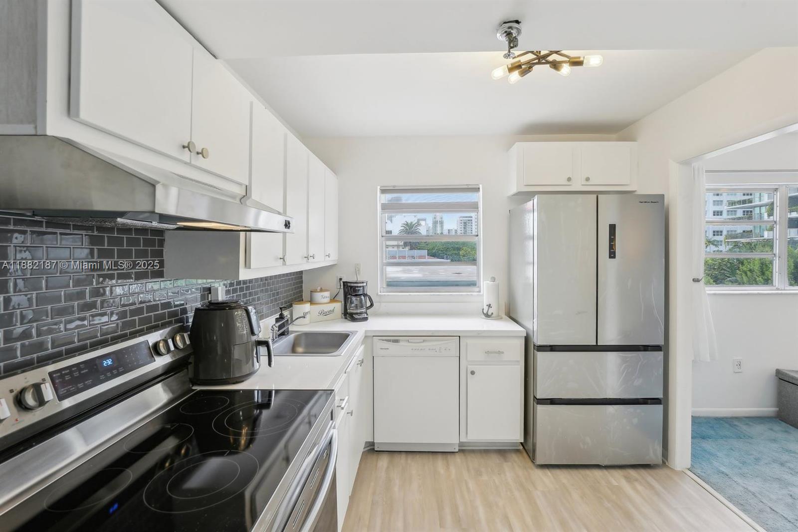 1345 West Avenue 304 Property Photo 1