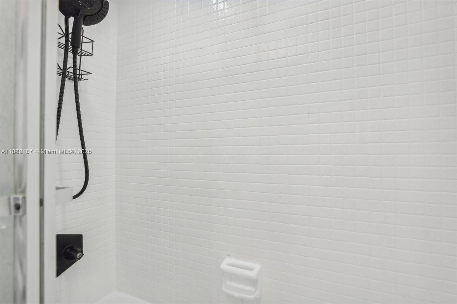 1345 West Avenue 304 Property Photo 18