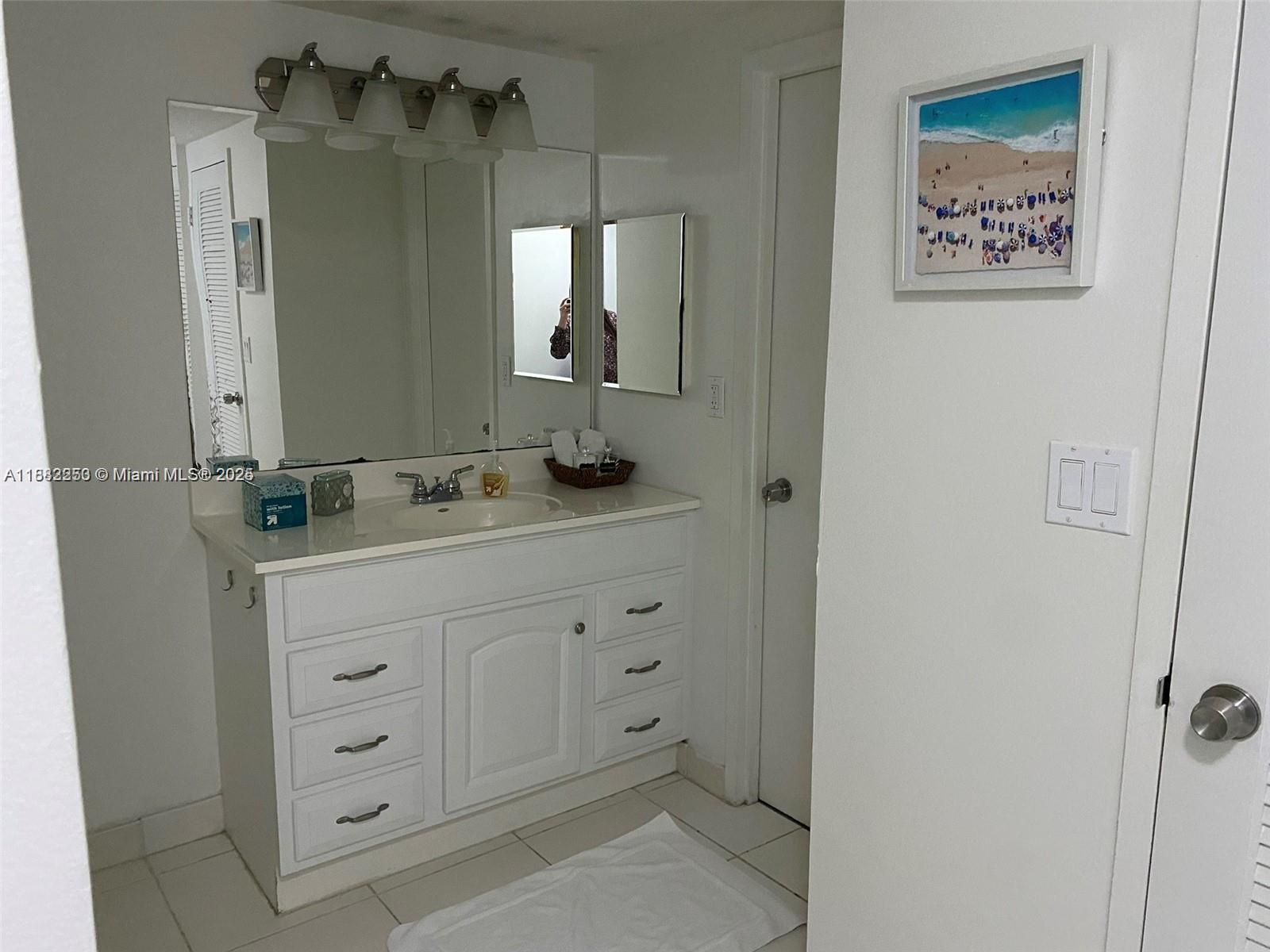 3725 S Ocean Dr 419 Property Photo 11