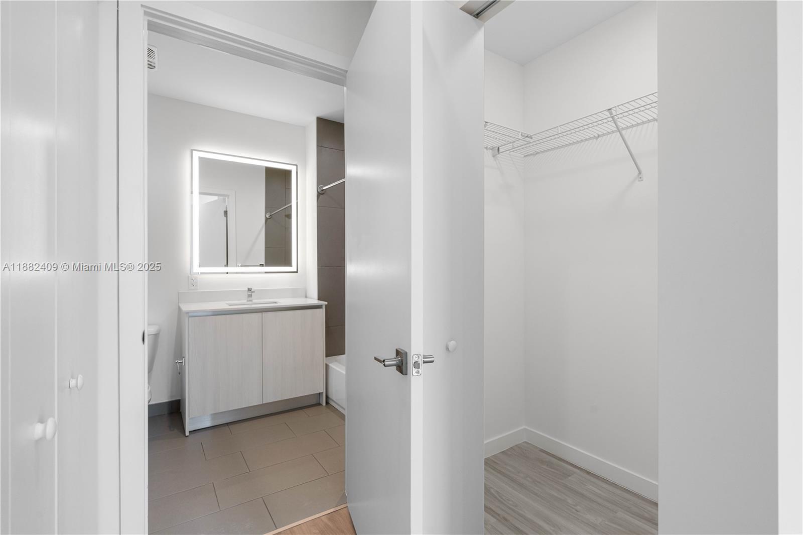 1809 Jackson St 709 Property Photo 17