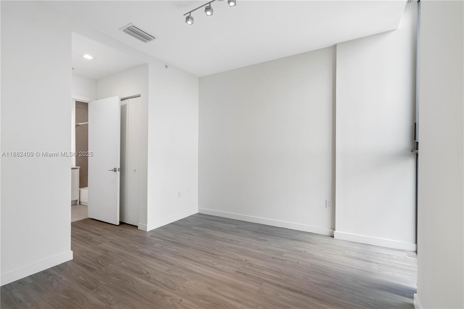 1809 Jackson St 709 Property Photo 20
