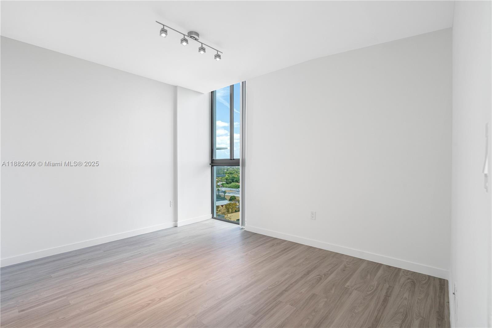 1809 Jackson St 709 Property Photo 21