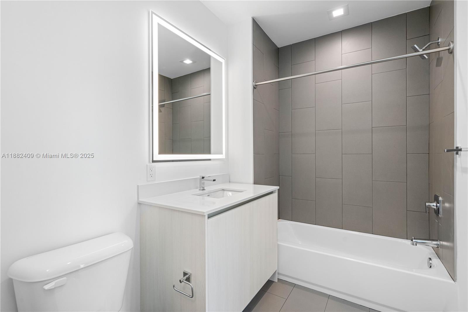 1809 Jackson St 709 Property Photo 22