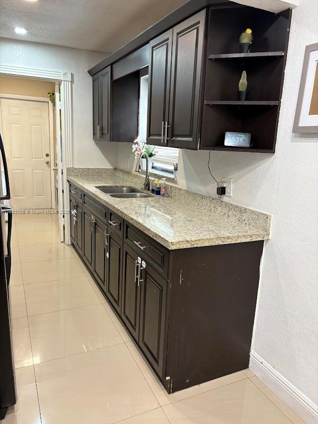 548 Sw 16th Ter Property Photo 9