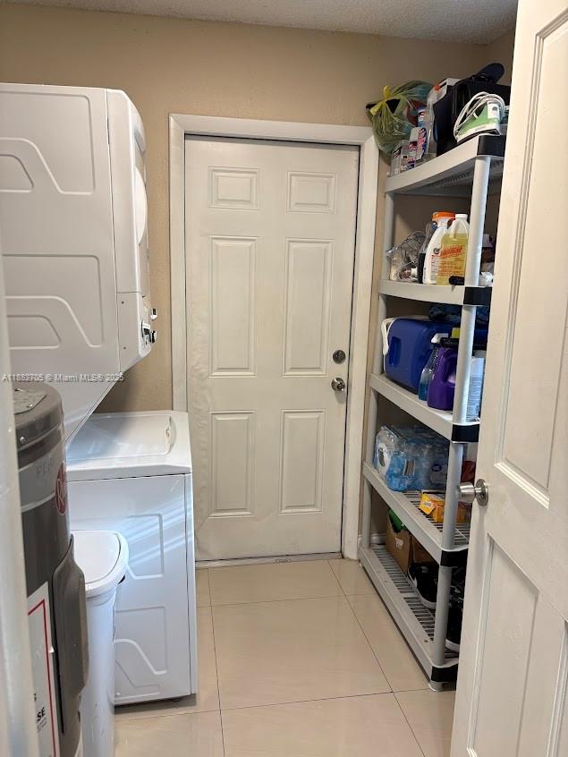 548 Sw 16th Ter Property Photo 11