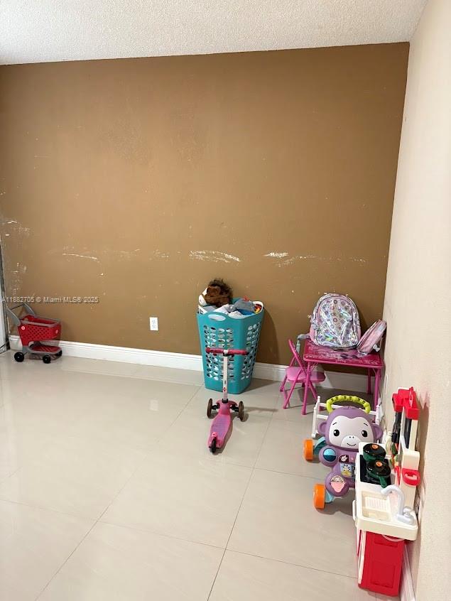 548 Sw 16th Ter Property Photo 22