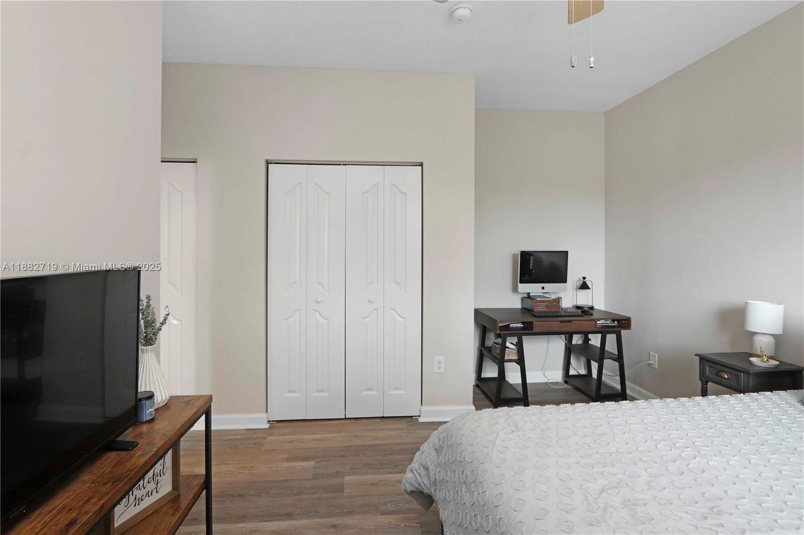 1330 Ne 42nd Ave Property Photo 23