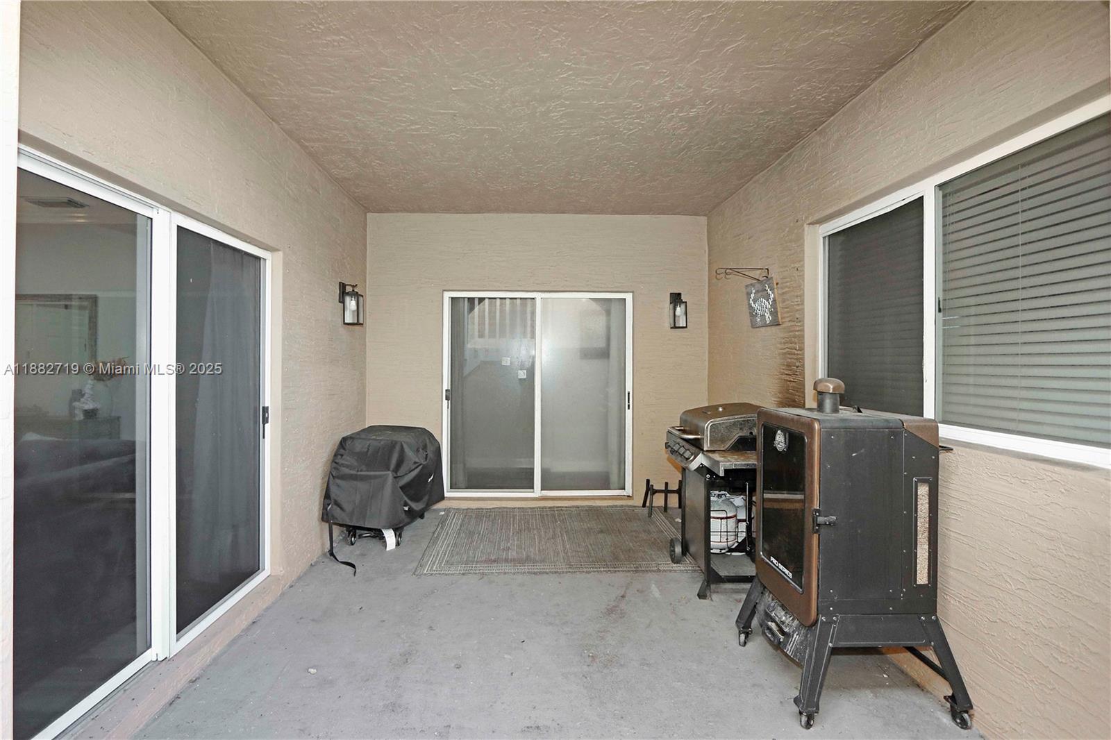 1330 Ne 42nd Ave Property Photo 33