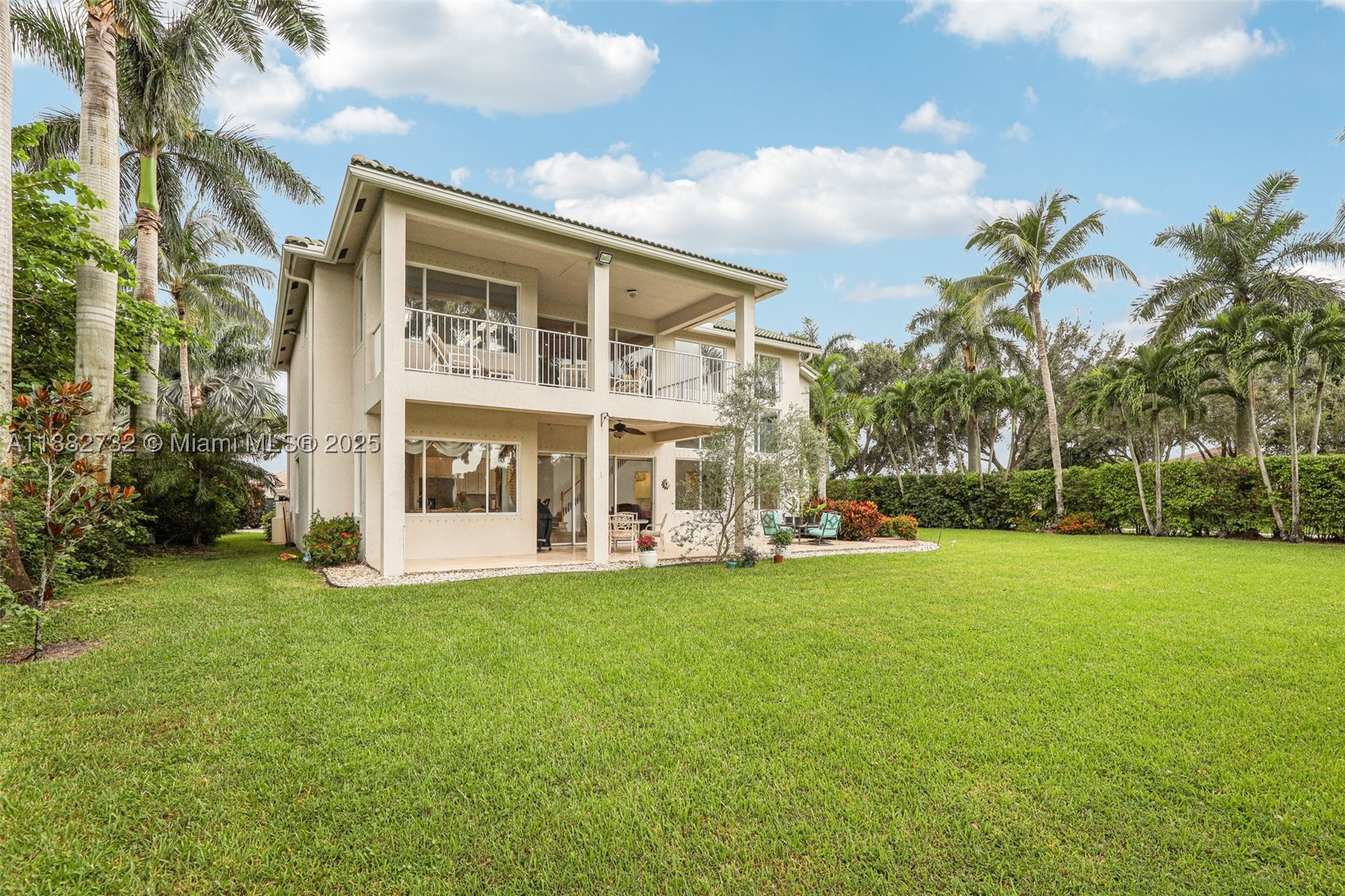 11759 Paradise Cove Ln Property Photo 60
