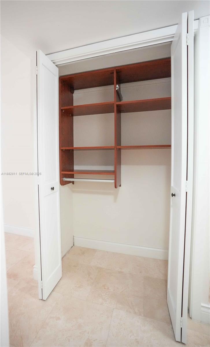 6039 Collins Ave 503 Property Photo 23