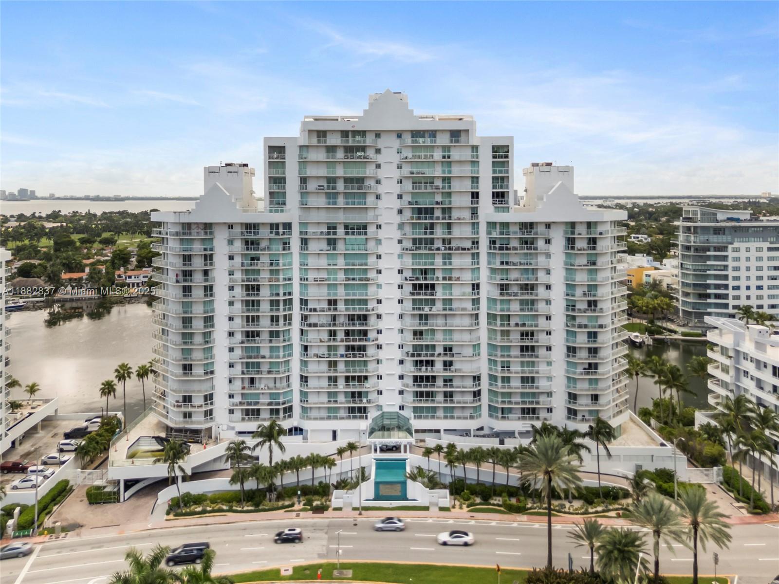5900 Collins Ave 604 Property Photo 1