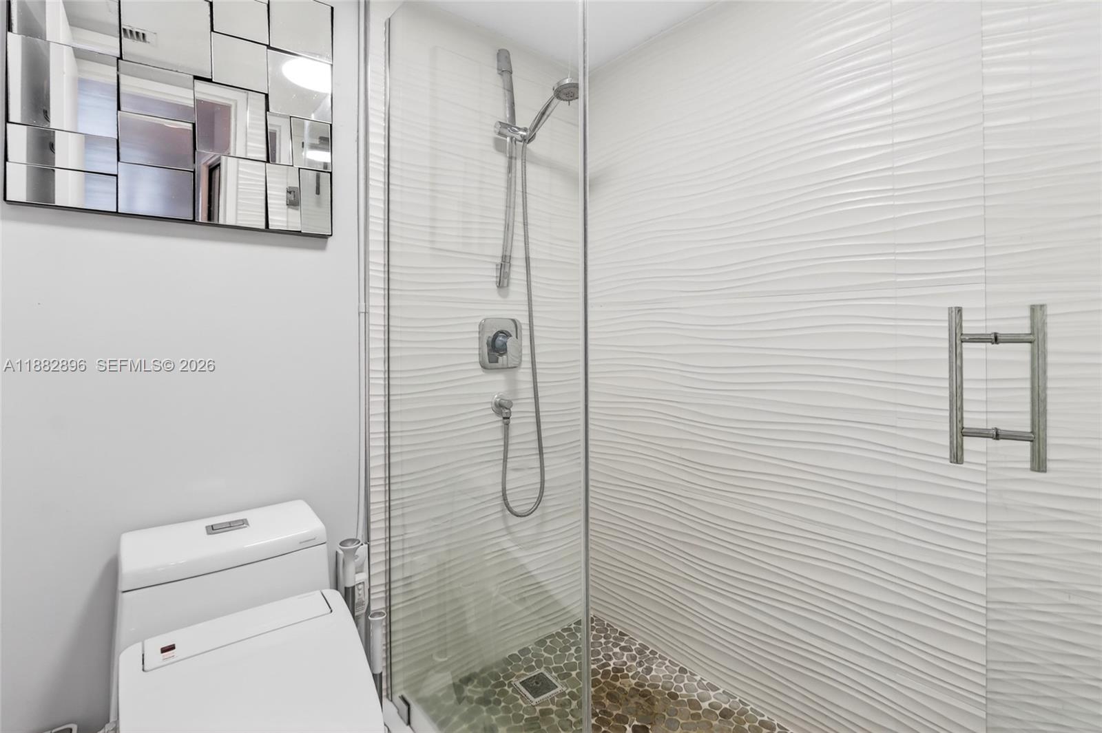 5700 Collins Ave 3m Property Photo 13