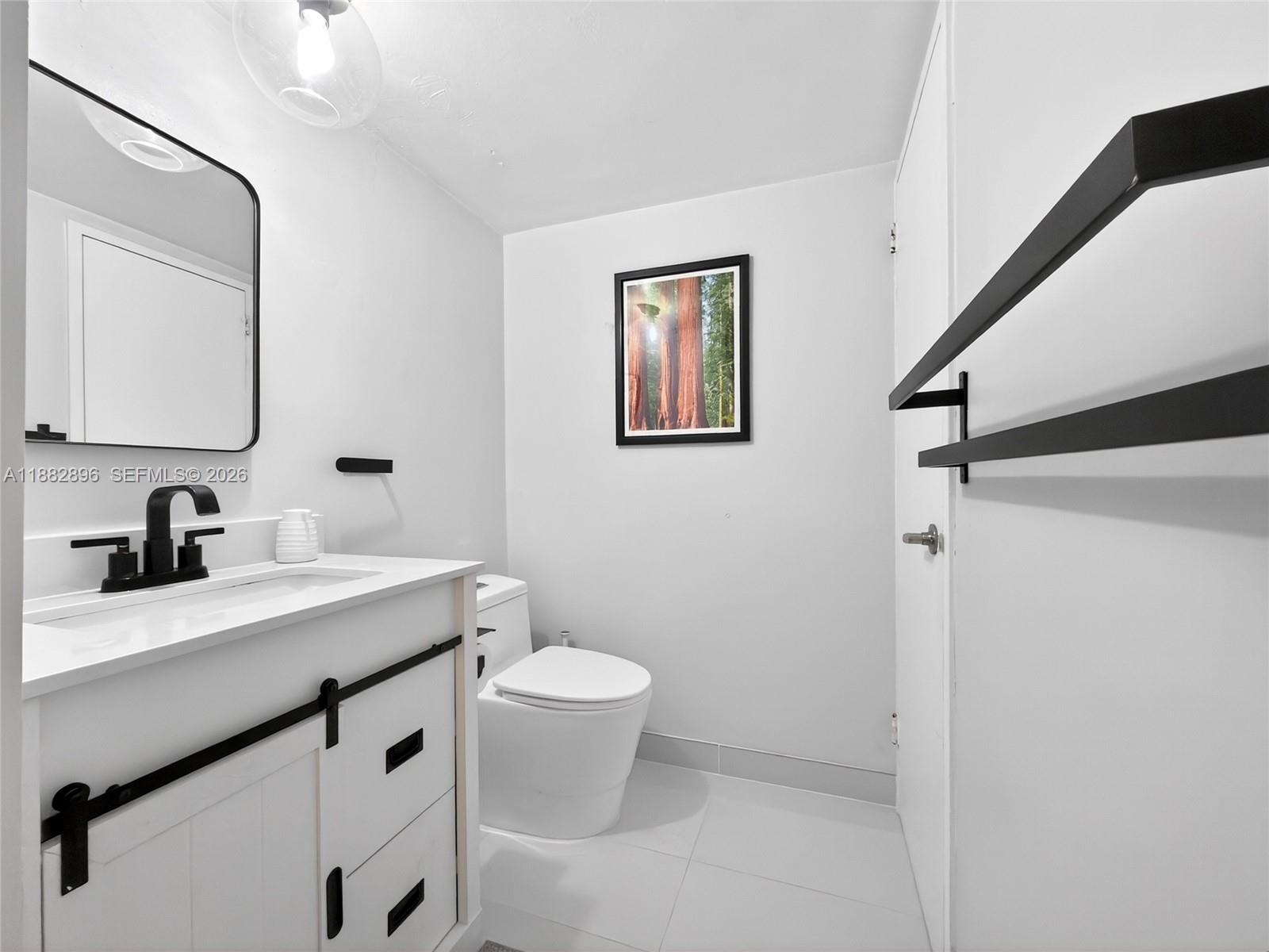 5700 Collins Ave 3m Property Photo 14