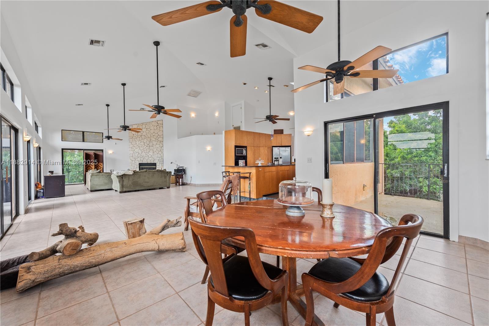 23451 Sw 162nd Ave Property Photo 3