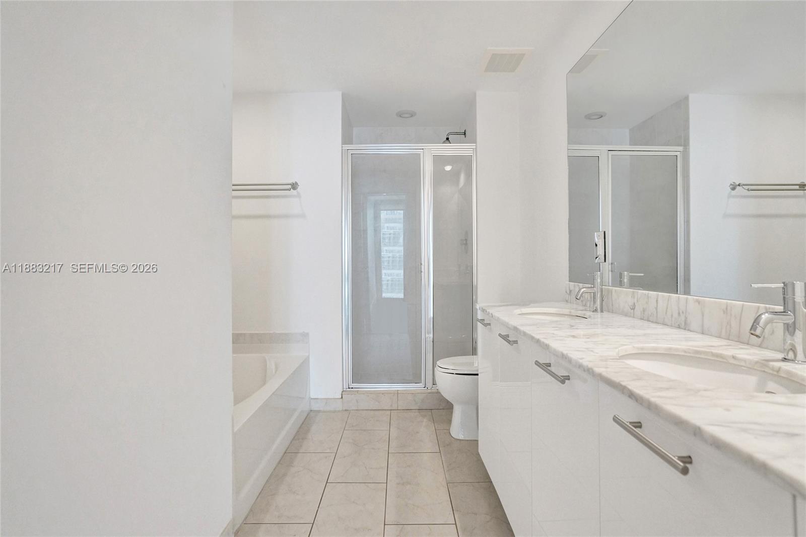 950 Brickell Bay Dr 1704 Property Photo 20