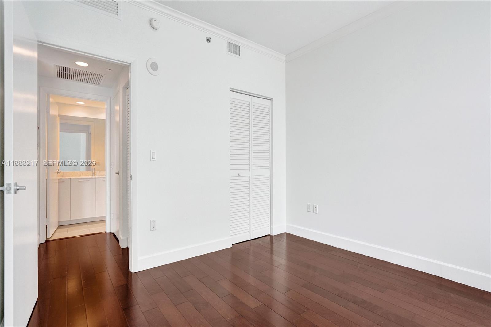 950 Brickell Bay Dr 1704 Property Photo 27