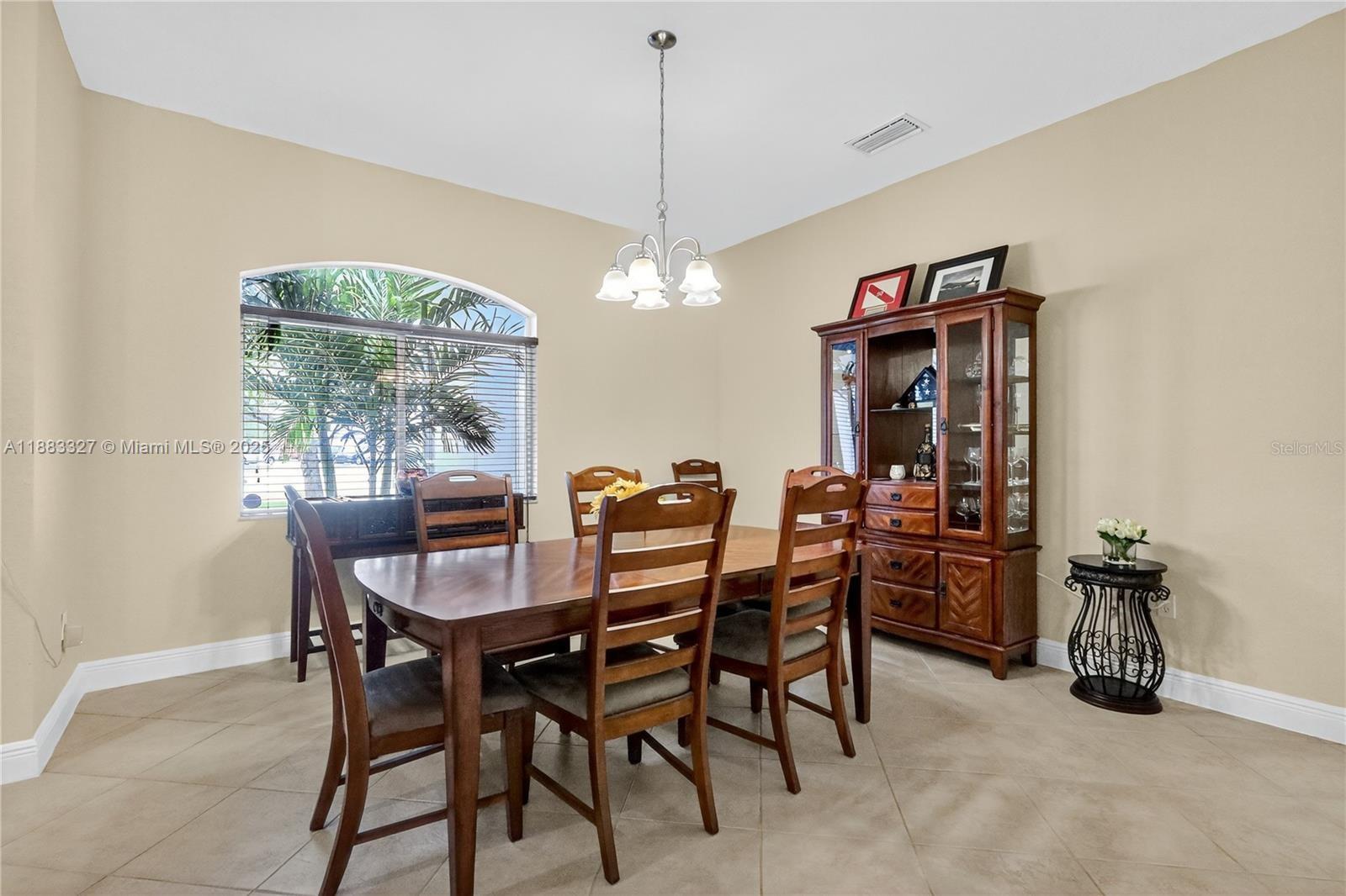 27601 Sw 152nd Ct Property Photo 6