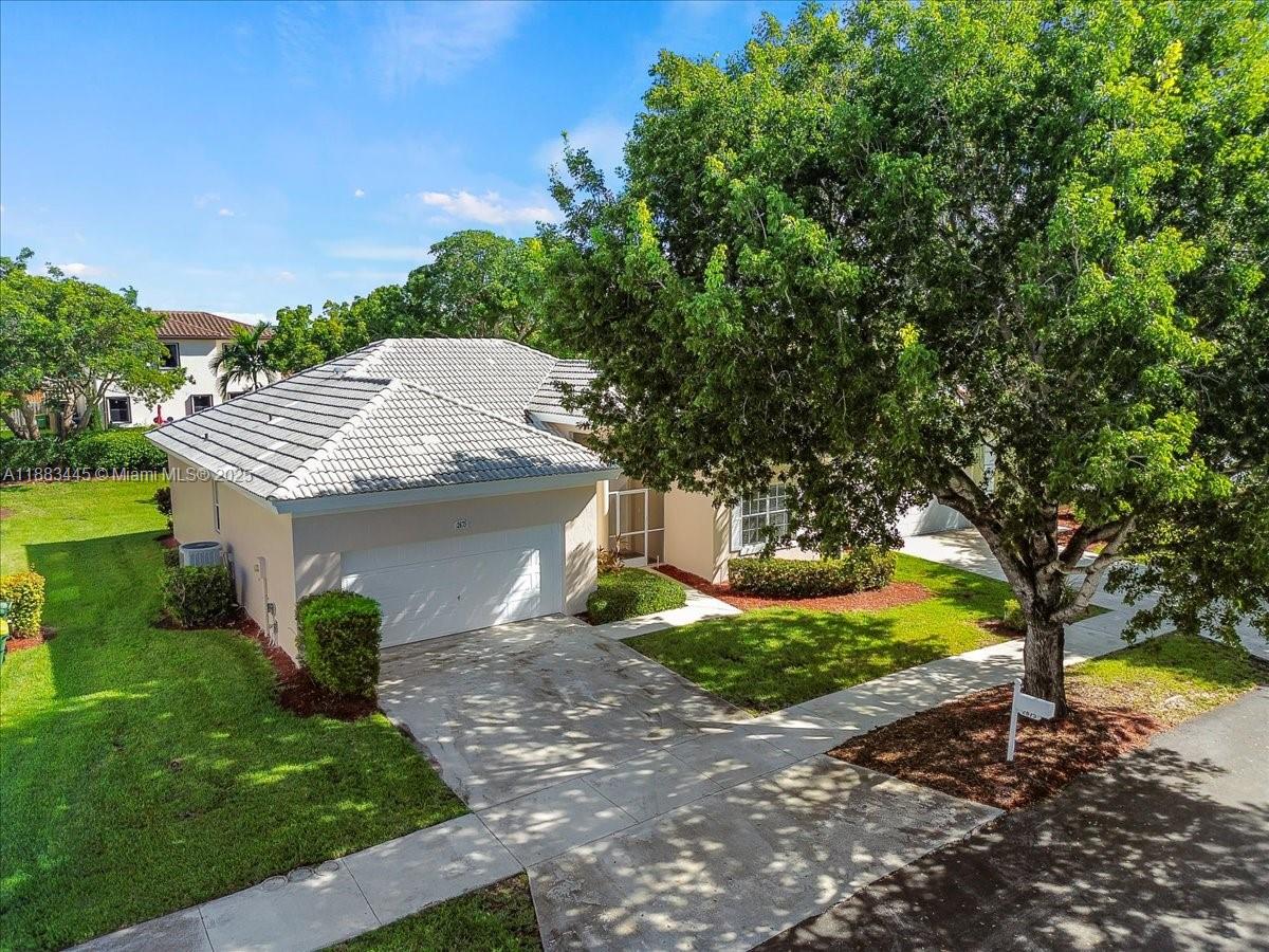 2675 Se 4th Pl Property Photo 2