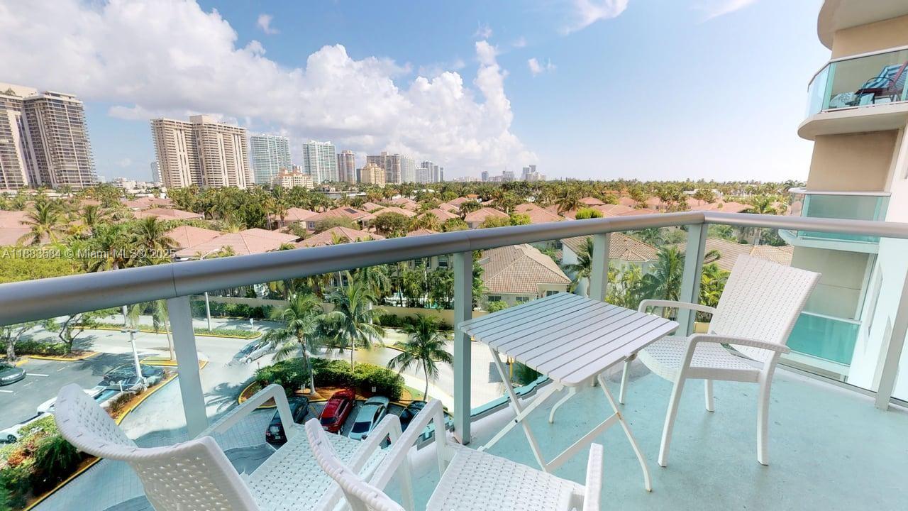 19370 Collins Ave 620 Property Photo 5