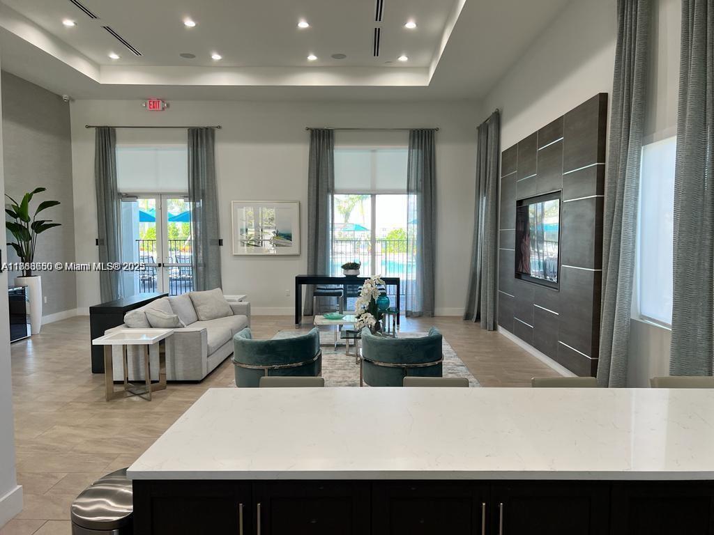 1655 Se 26th Rd Property Photo 14