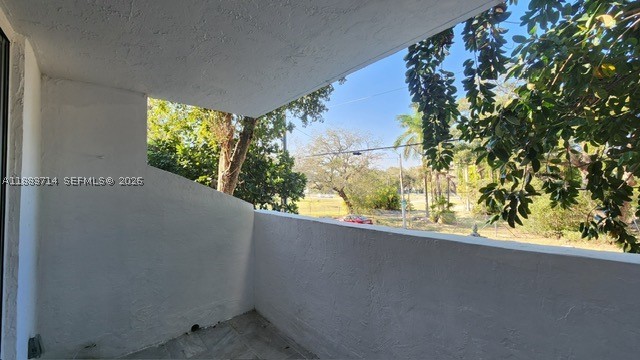 A11883714 Property Photo 16