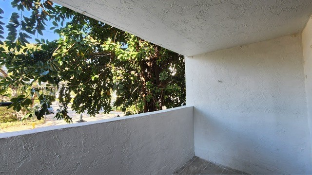 A11883714 Property Photo 17