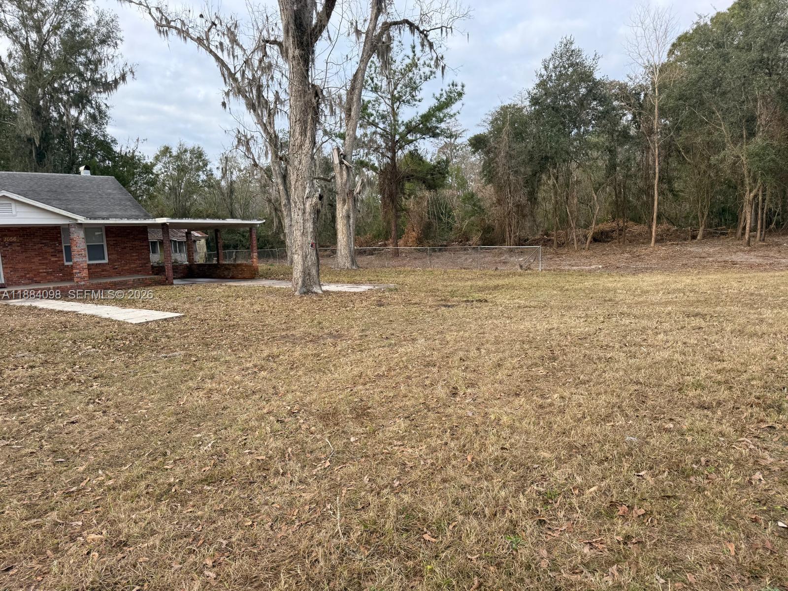 1056 Ne Scott Street Property Photo 6