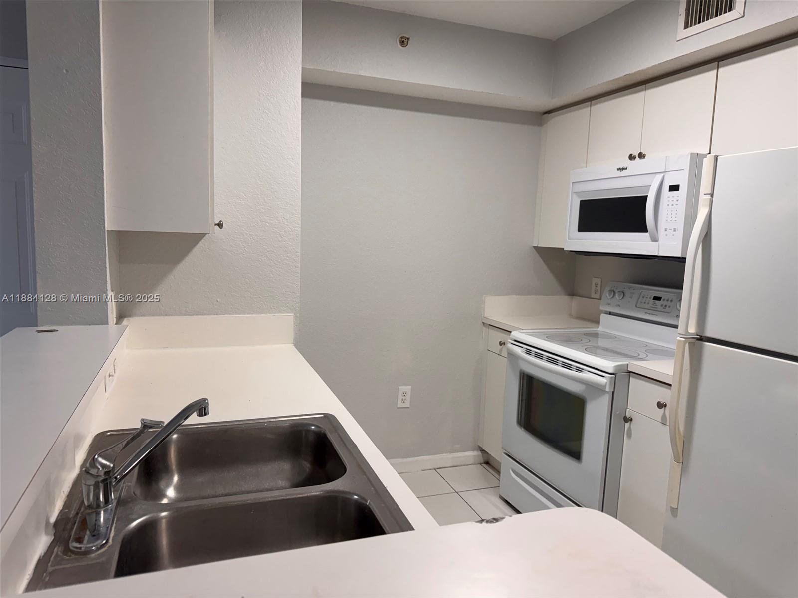 15400 Sw 284th St 1104 Property Photo 5