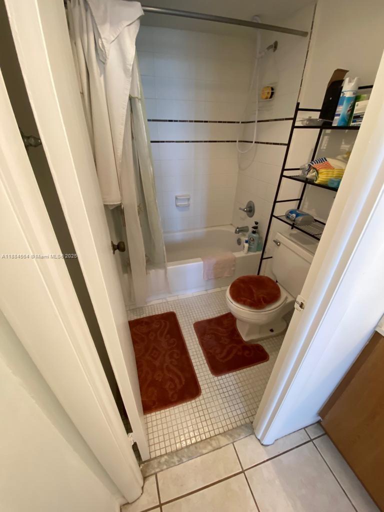 A11884564 Property Photo 6