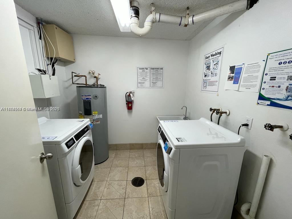 A11884564 Property Photo 14
