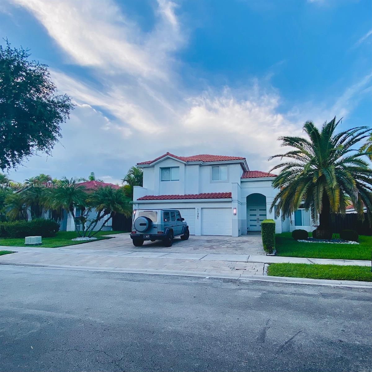 11361 NW 64th Ter Property Photo 1