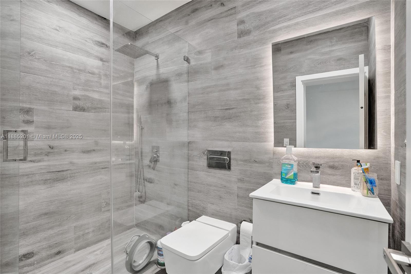 3784 Sheridan Ave Property Photo 21