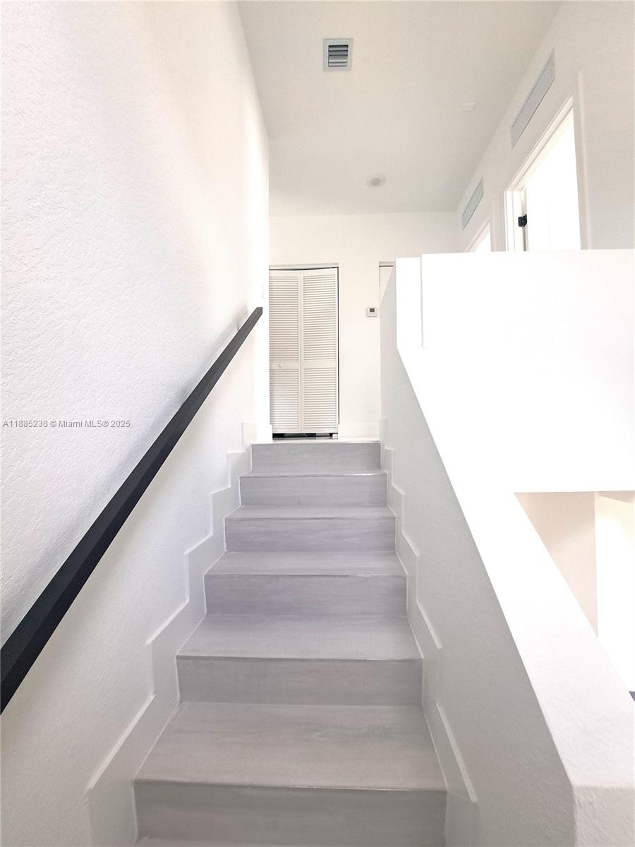 1373 Nw 1st St 1373 Property Photo 14