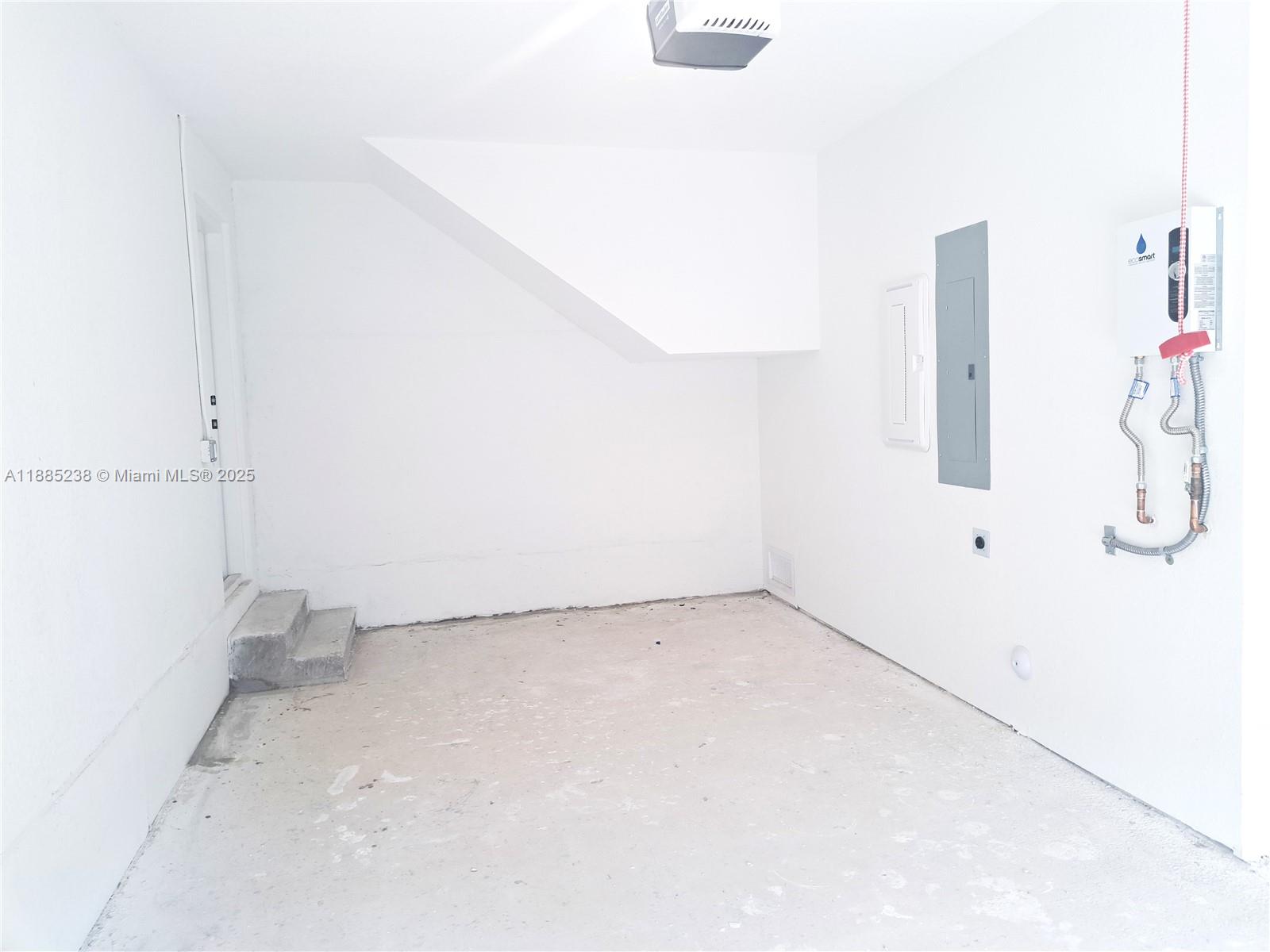 1373 Nw 1st St 1373 Property Photo 19