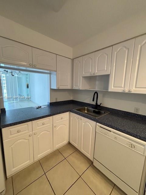 5701 Collins Ave 709 Property Photo 2
