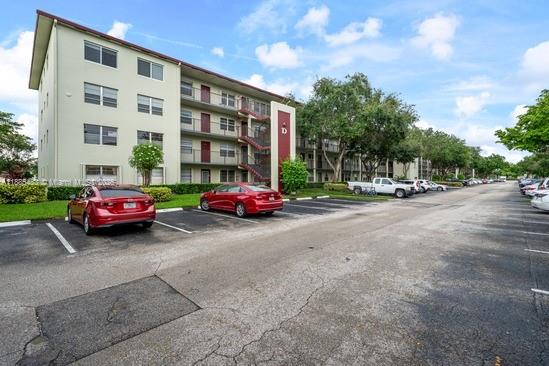 13255 Sw 7th Ct 403d Property Photo 2