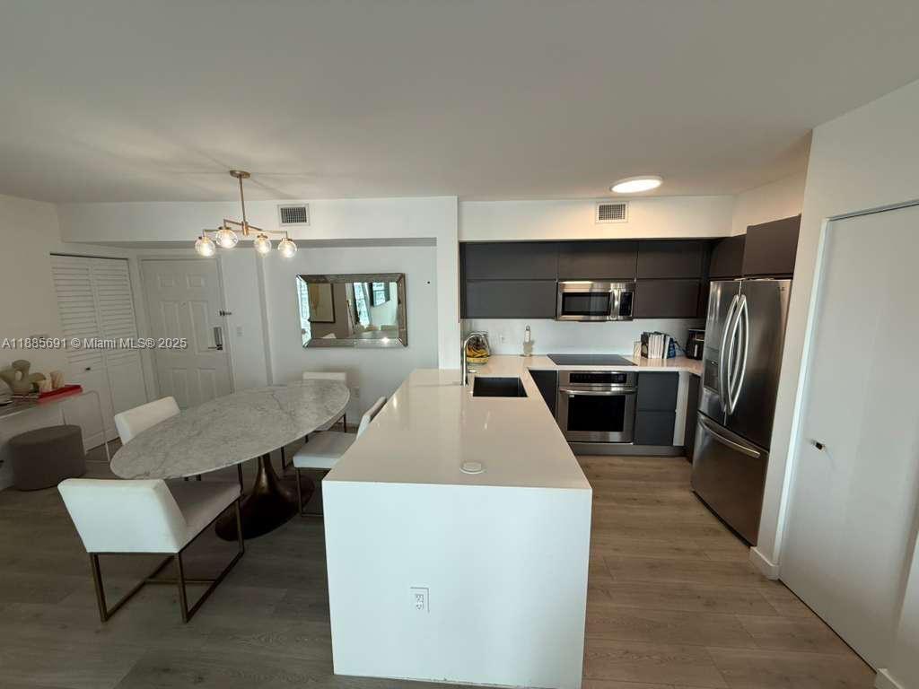 1155 Brickell Bay Dr 1408 Property Photo 3