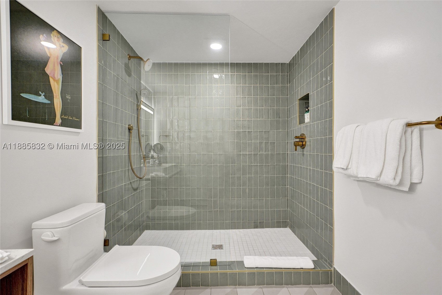 159 Ne 6th St 3302 Property Photo 22