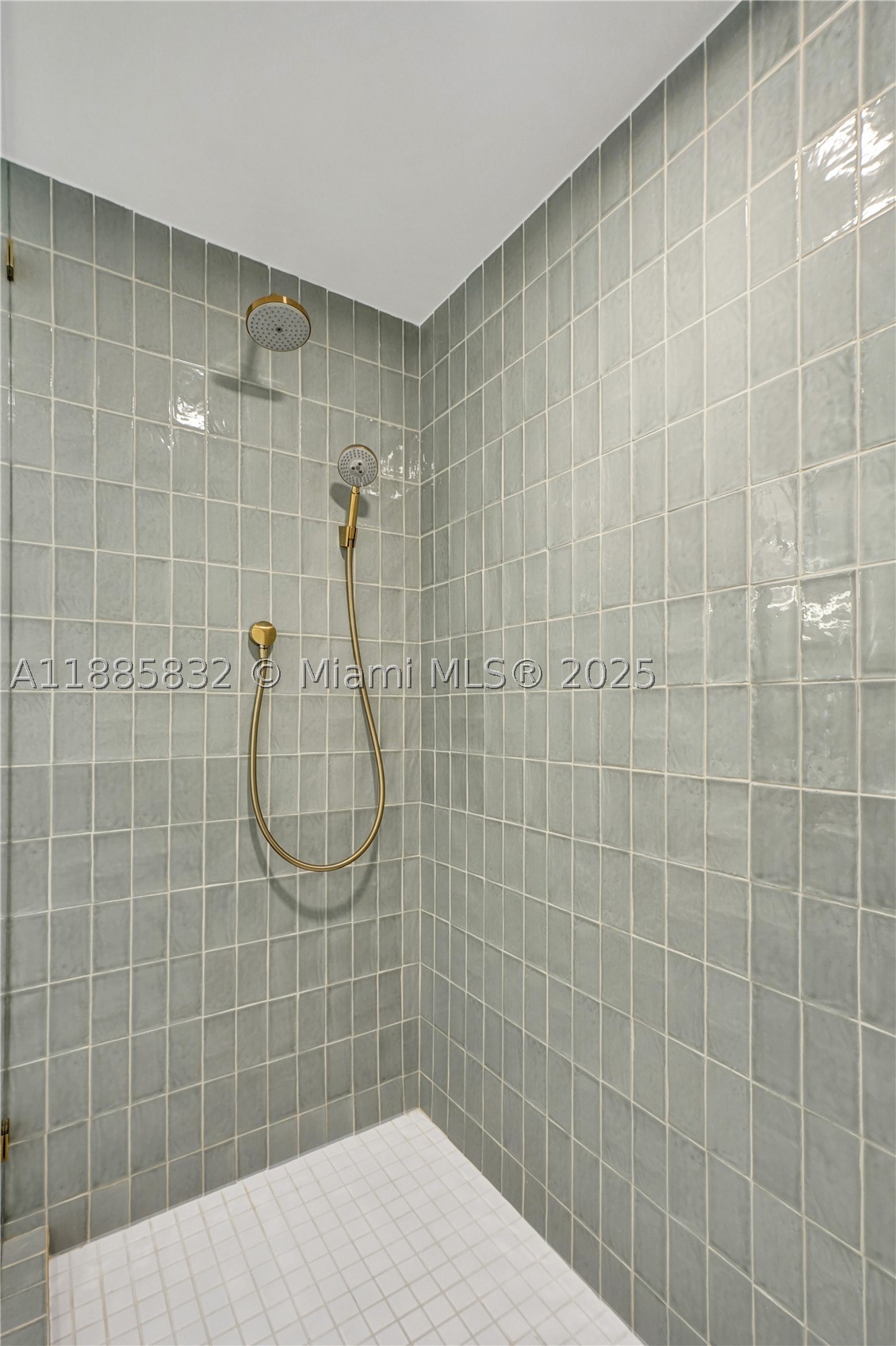159 Ne 6th St 3302 Property Photo 41