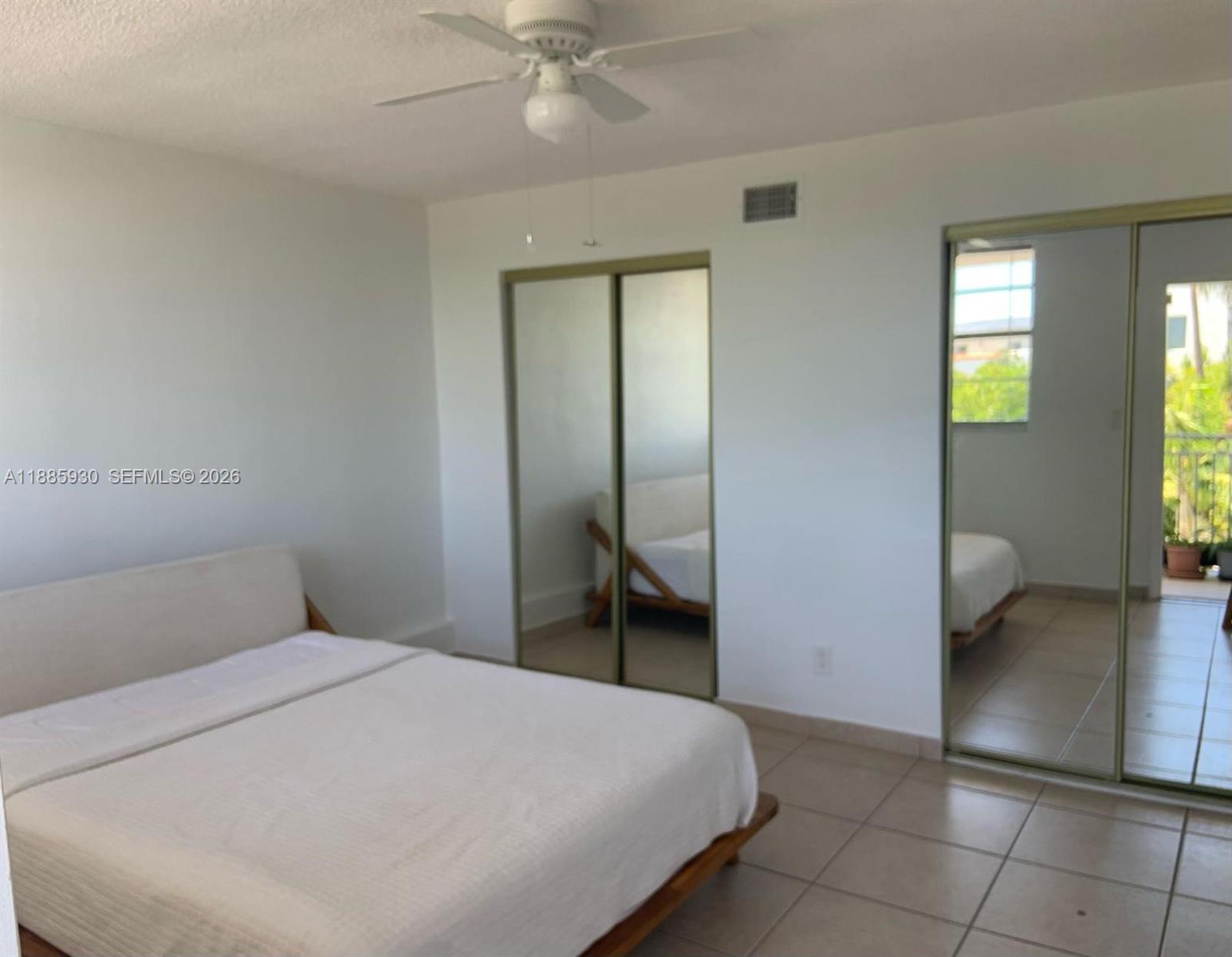 360 Meridian Ave 4c Property Photo 10