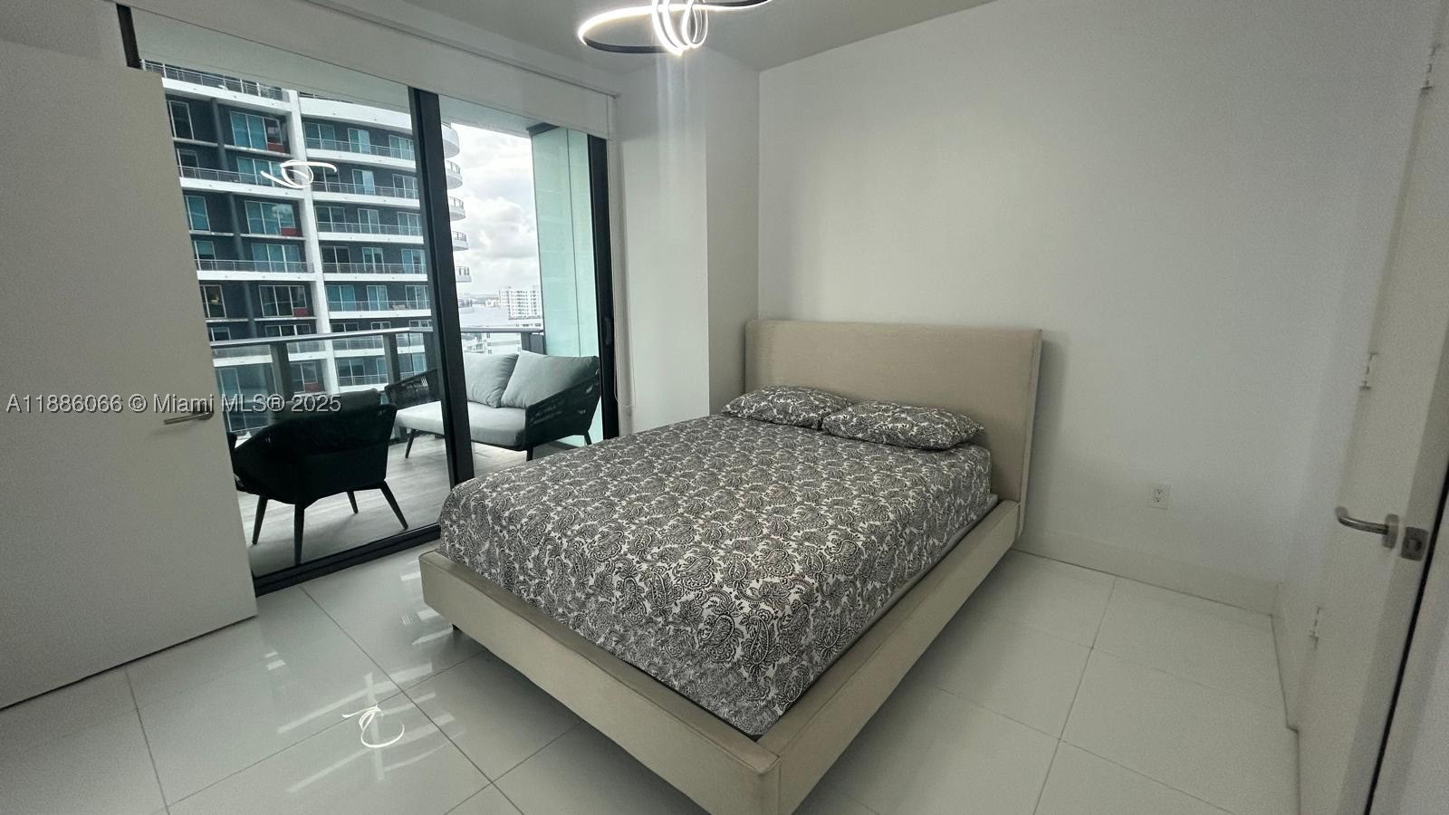 1300 S Miami Ave 2208 Property Photo 4