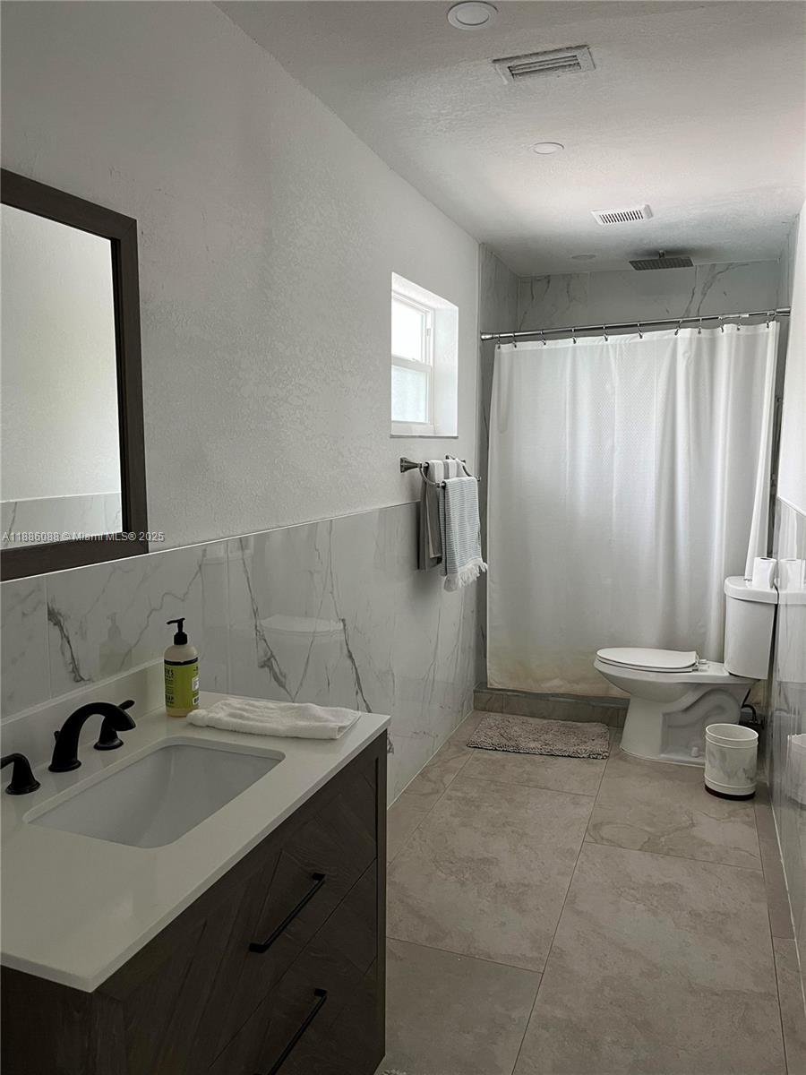 14001 Mustang Trl 1 Property Photo 8