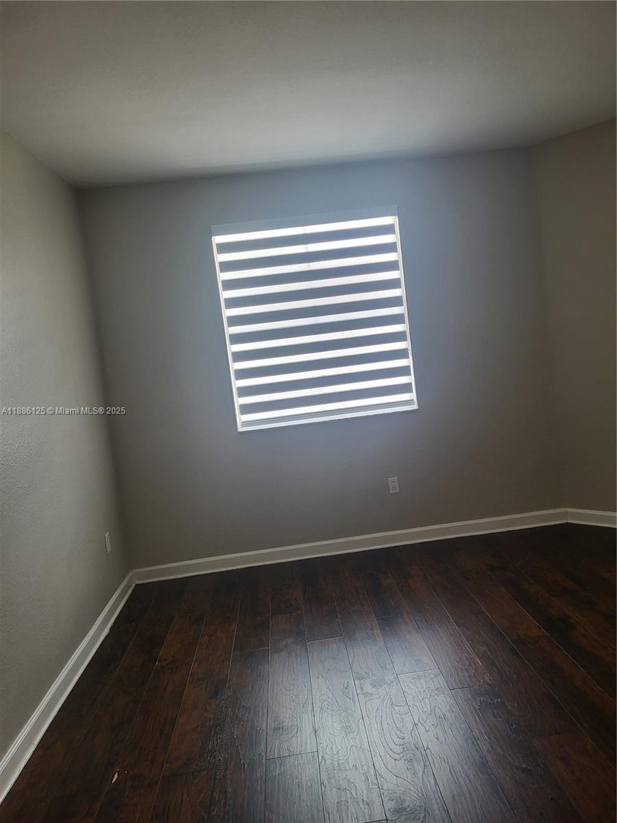 1662 Se 27th Dr 202 Property Photo 4