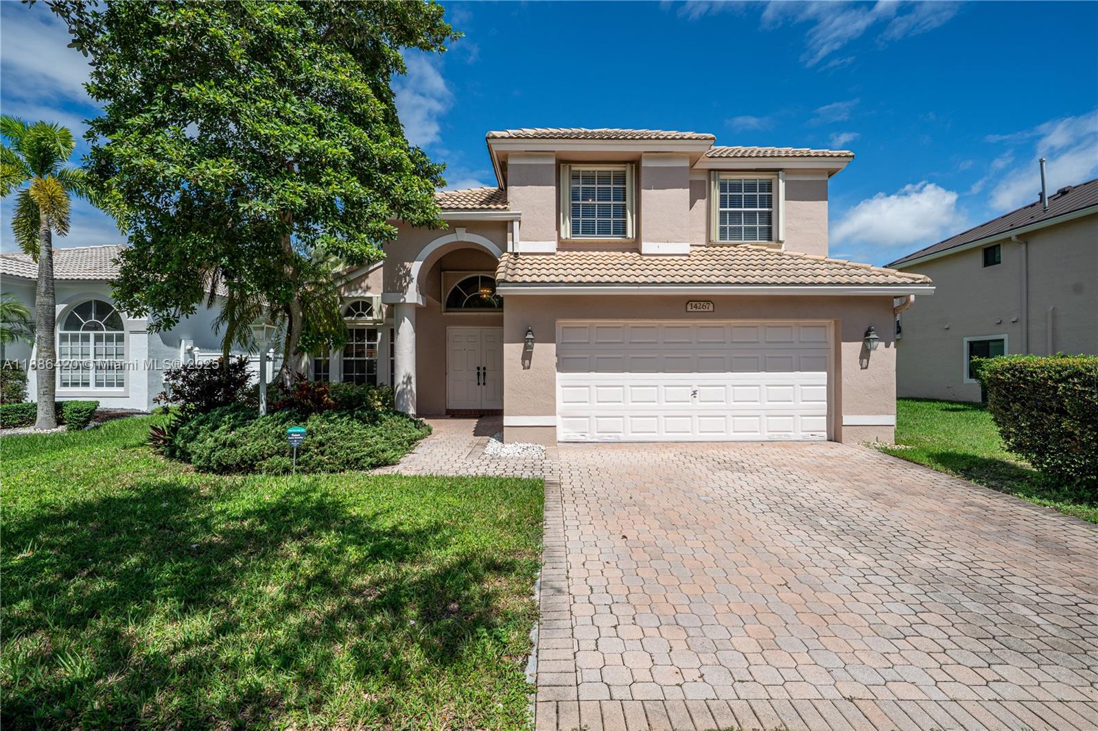 14267 NW 21st St Property Photo 1