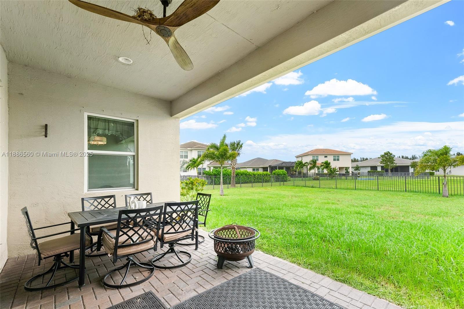 15901 Meadowlark Ct Property Photo 25