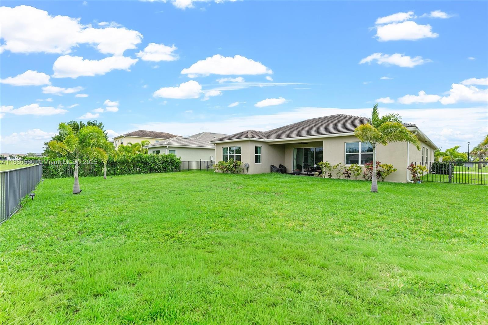 15901 Meadowlark Ct Property Photo 28