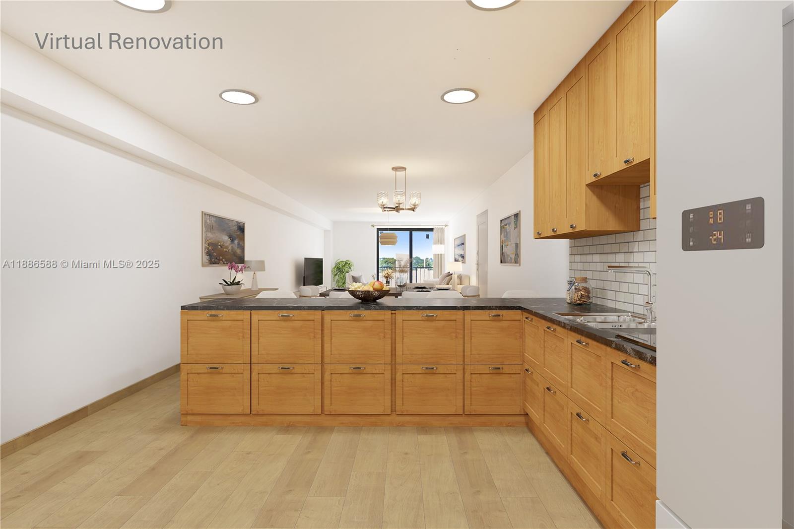 2625 Collins Ave 608 Property Photo 5